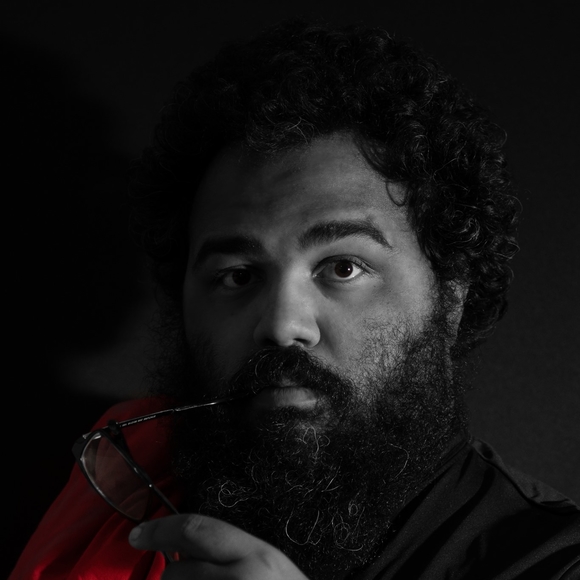 Meet your Posher, Tosh - Picture 1 of 1